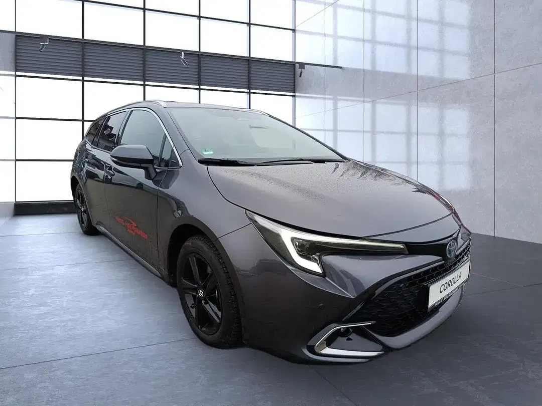 Toyota Corolla Hybrid Teamplayer - Thumbnail 4