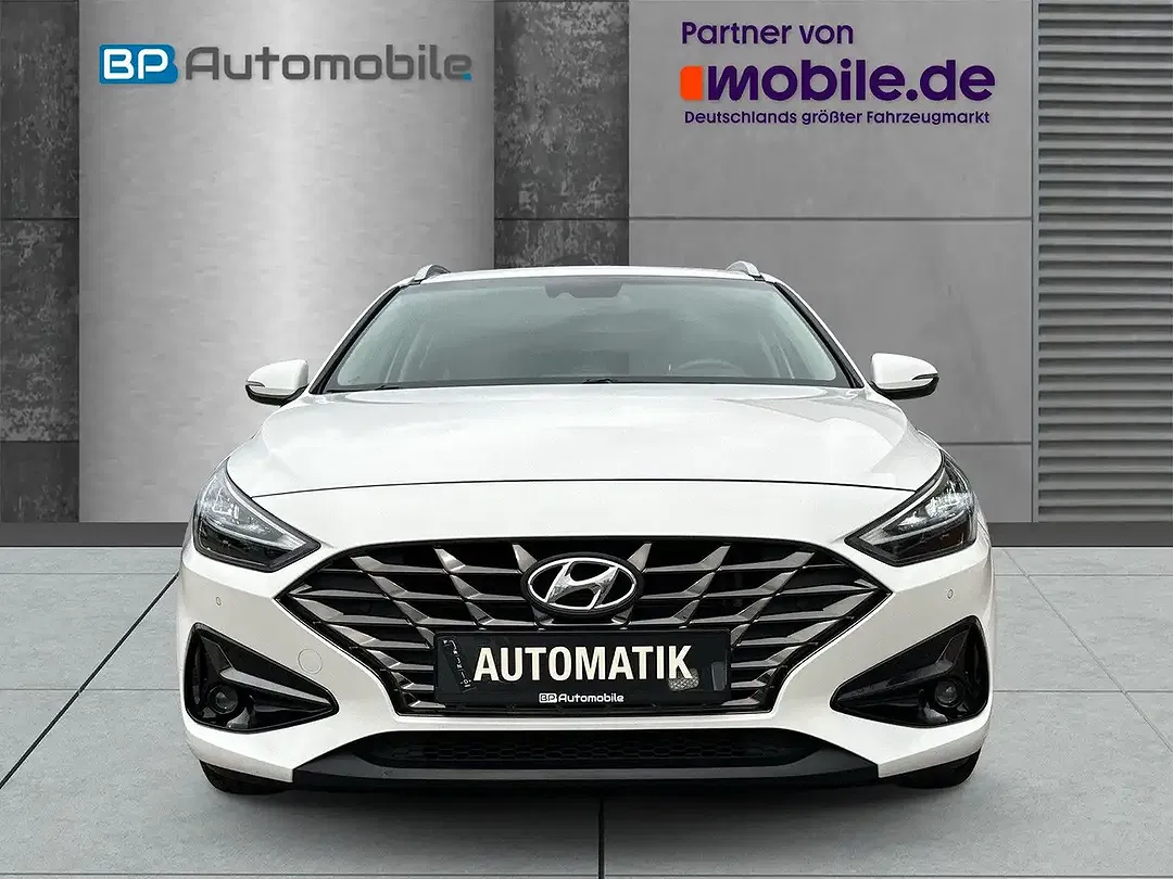 Hyundai i30 MHEV cw Edition 30 - Thumbnail 3