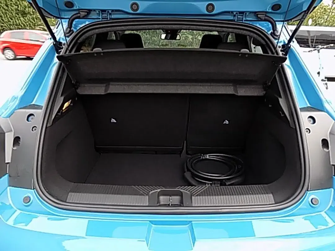 Nissan Micra - Thumbnail 10