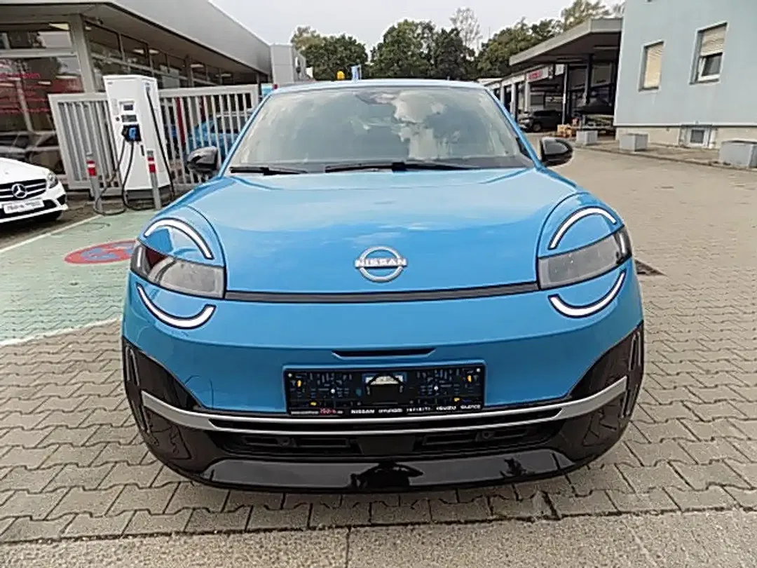 Nissan Micra - Thumbnail 2