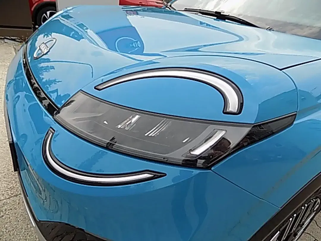 Nissan Micra - Thumbnail 8
