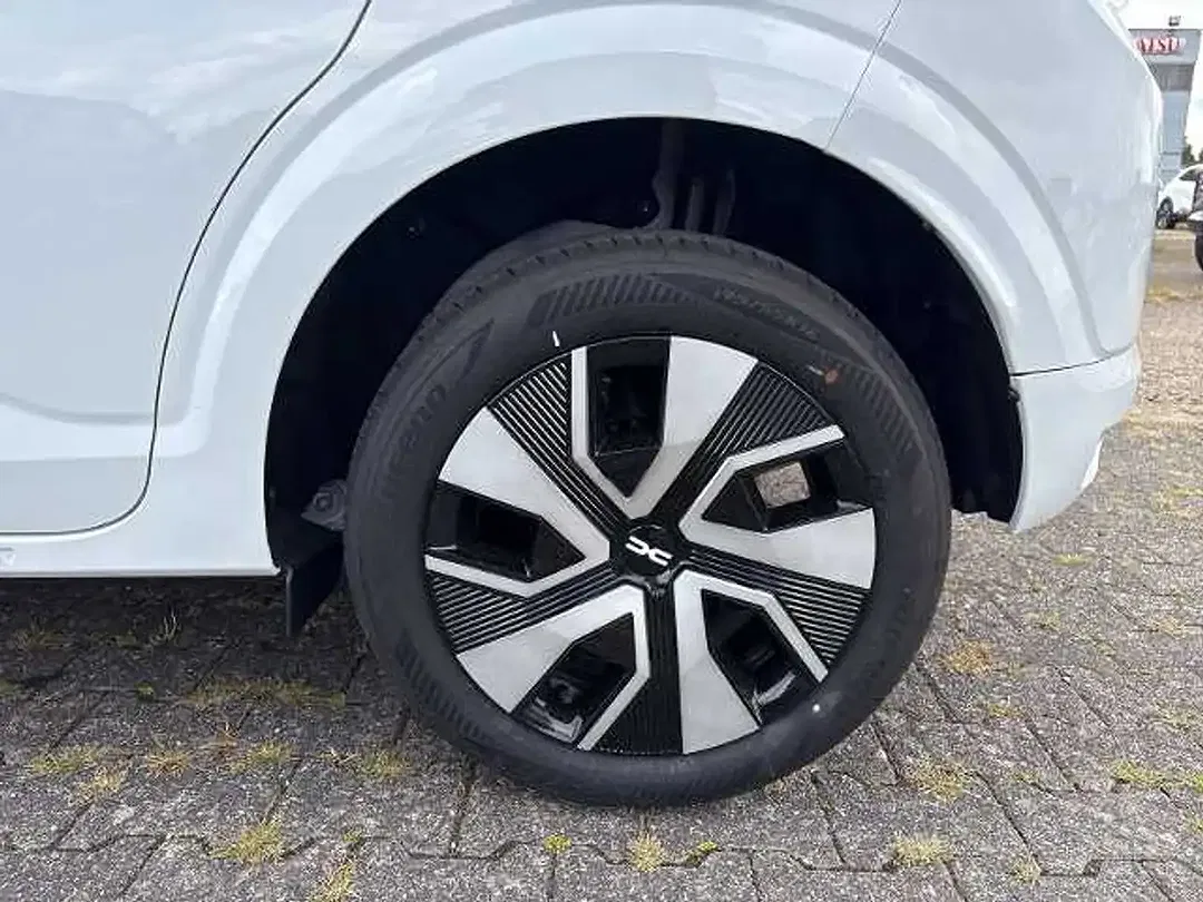 Dacia Sandero TCe - Thumbnail 10