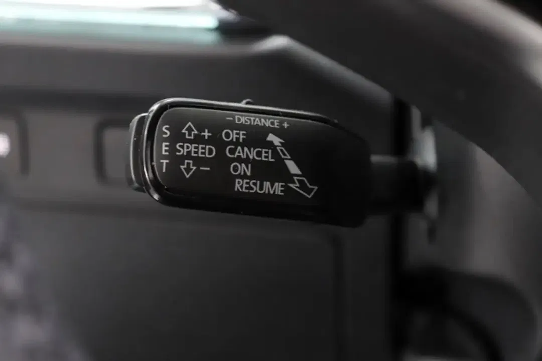 Skoda Enyaq 85x Suite - Thumbnail 8