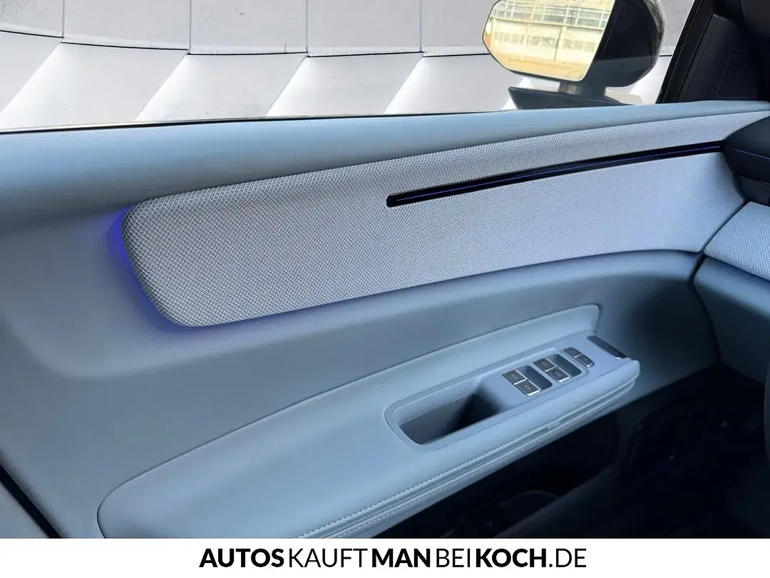 Polestar 4 Long Range Pilot Plus - Thumbnail 14