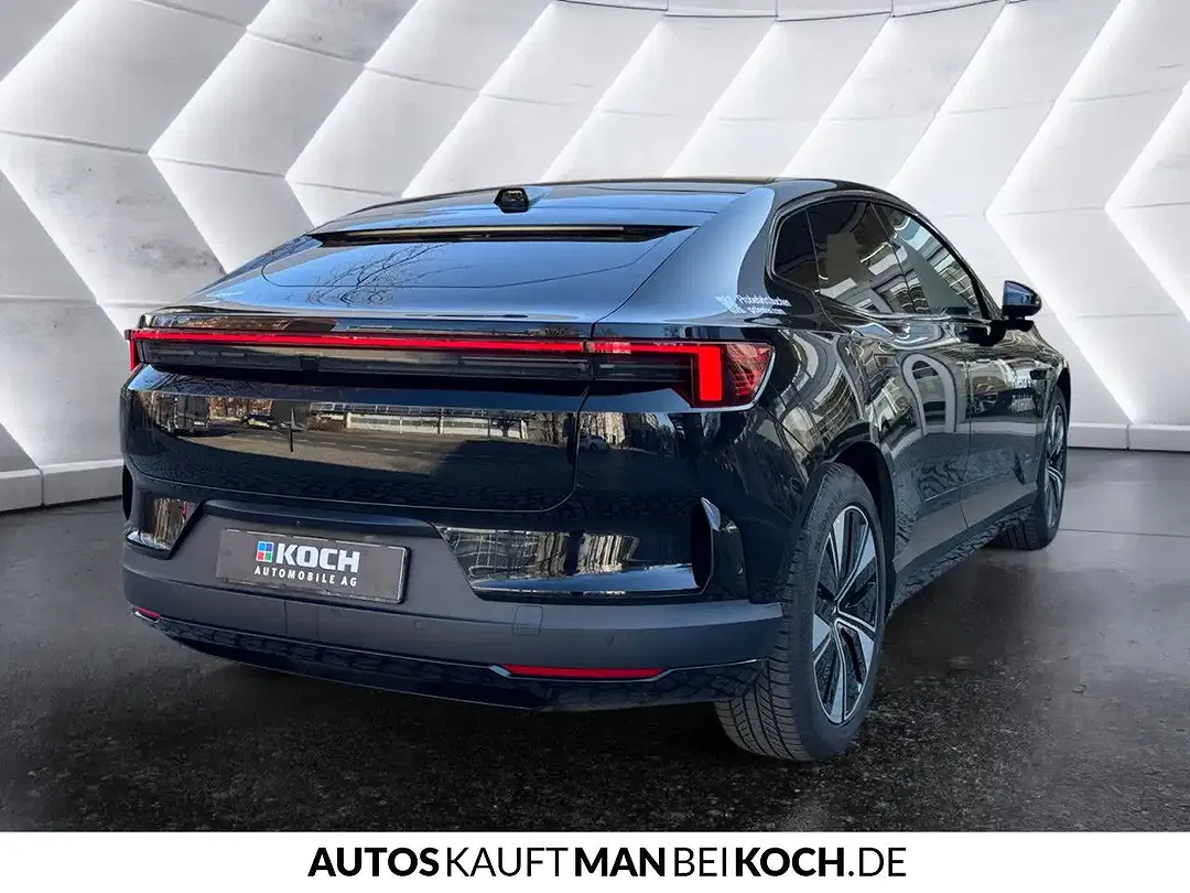 Polestar 4 Long Range Pilot Plus - Thumbnail 5