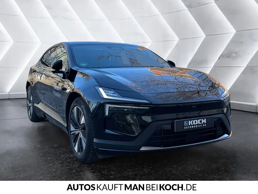 Polestar 4 Long Range Pilot Plus - Thumbnail 6