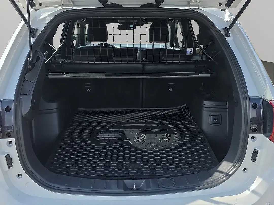 Mitsubishi Outlander PHEV 4WD Top - Thumbnail 7