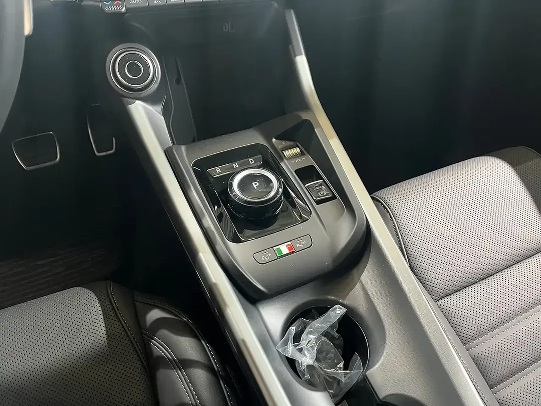 Alfa Romeo Tonale 1.5 Ibrida MHEV Veloce - Thumbnail 12