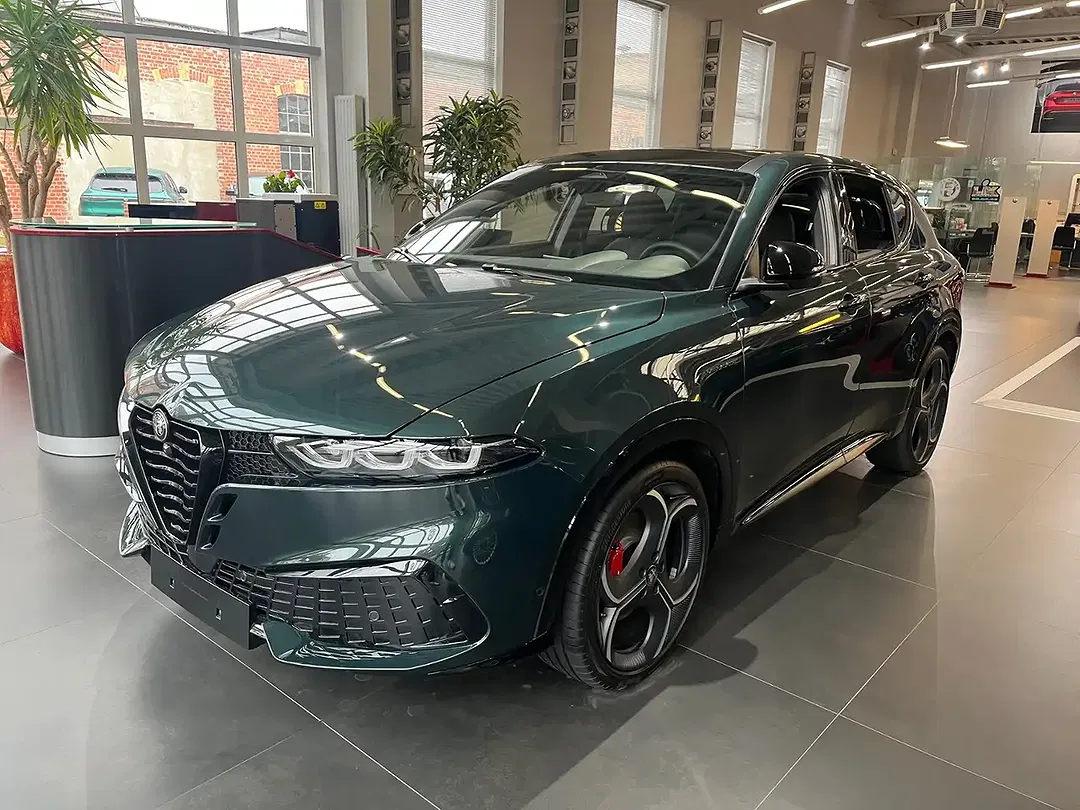 Alfa Romeo Tonale 1.5 Ibrida MHEV Veloce - foto 2