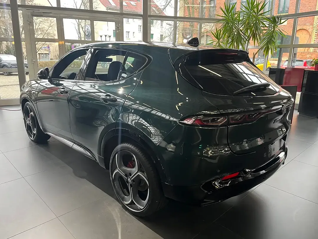 Alfa Romeo Tonale 1.5 Ibrida MHEV Veloce - Thumbnail 6