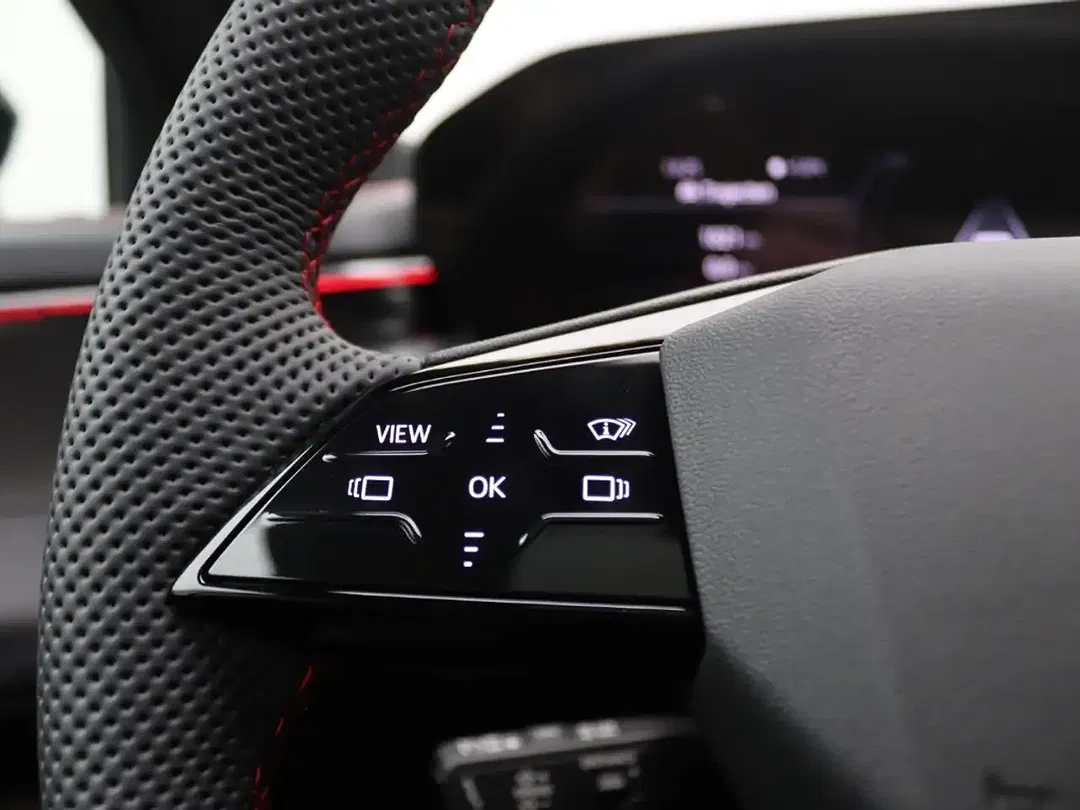 Audi A6 2.0 TFSI quattro Avant Edition One - Thumbnail 12