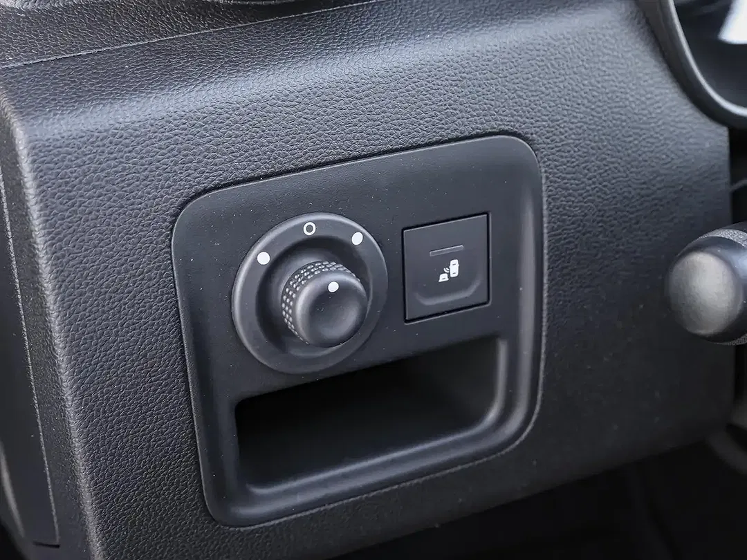 Dacia Duster TCe Prestige - Thumbnail 12