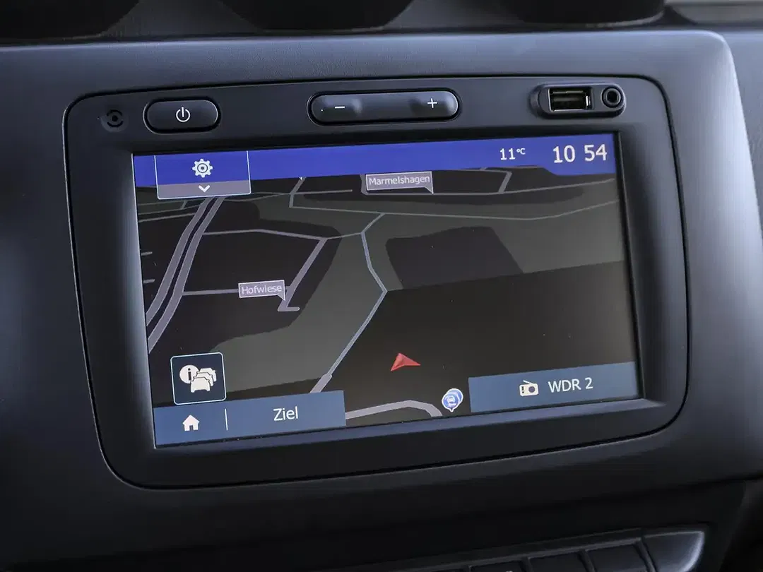 Dacia Duster TCe Prestige - Thumbnail 8