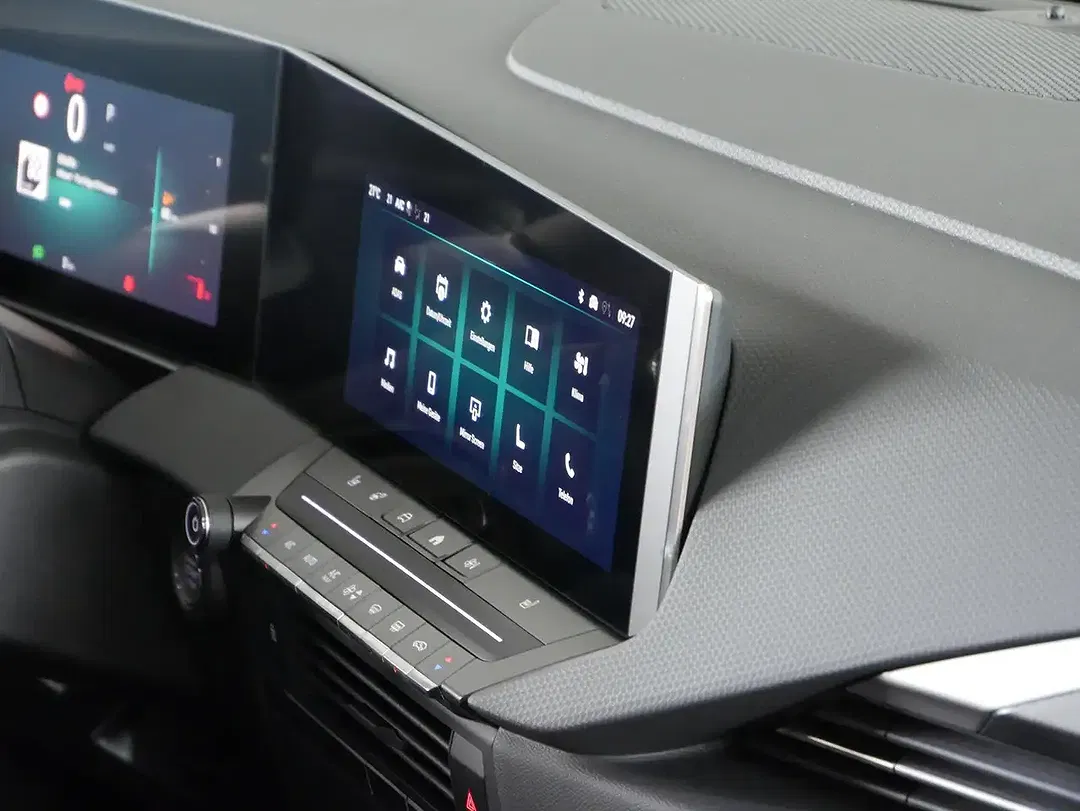Opel Astra Hybrid GS - Thumbnail 12