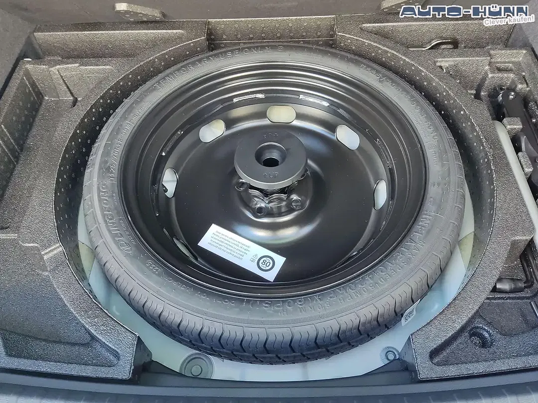Skoda Karoq 2.0 TSI DSG 4x4 Sportline - Thumbnail 12