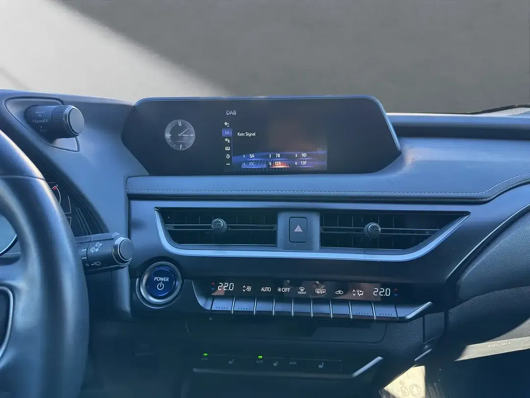 Lexus UX 250h Style Edition - foto 15