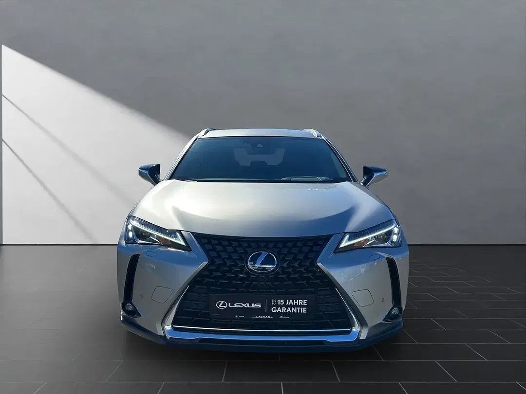 Lexus UX 250h Style Edition - Thumbnail 8