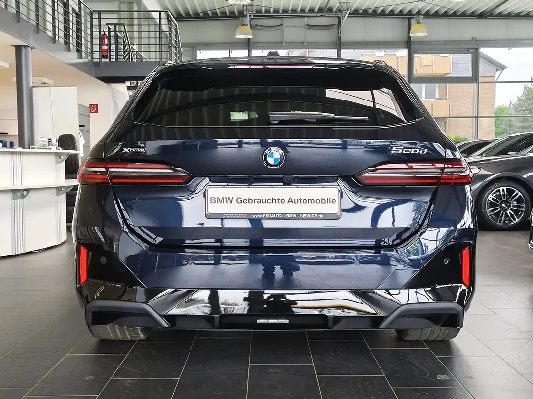 BMW 520 Touring M Sport Pro - Thumbnail 5