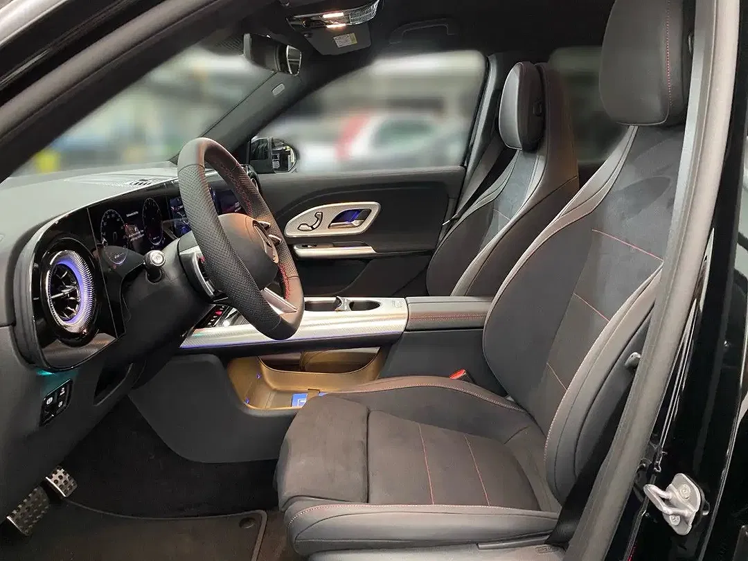 Mercedes-Benz GLB 220 4MATIC AMG Night - Thumbnail 8