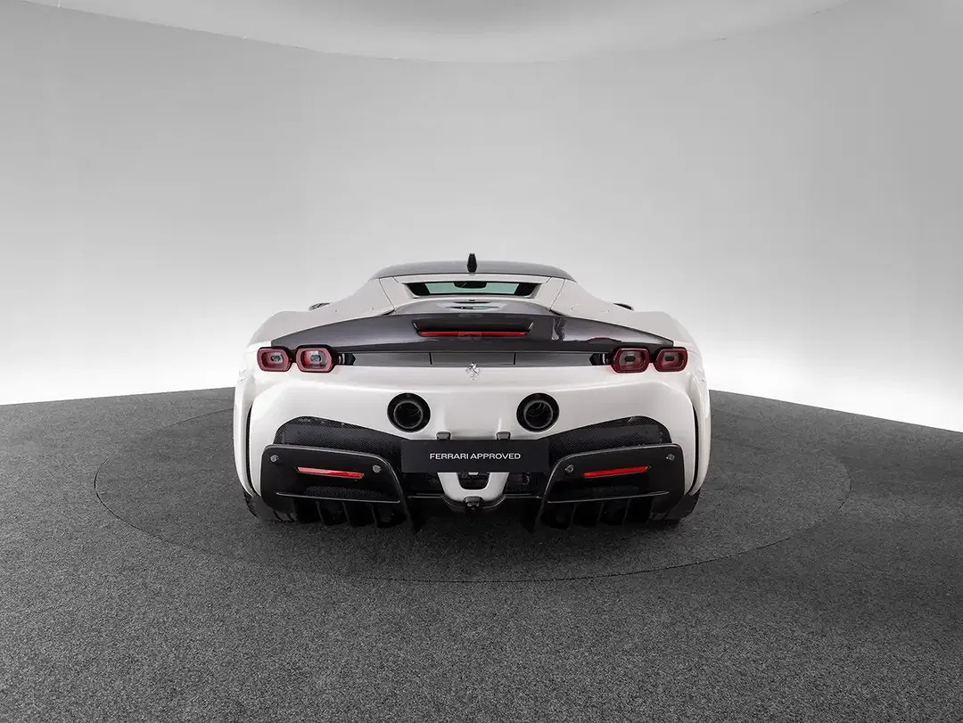 Ferrari SF90 Stradale Assetto Fiorano - Thumbnail 6