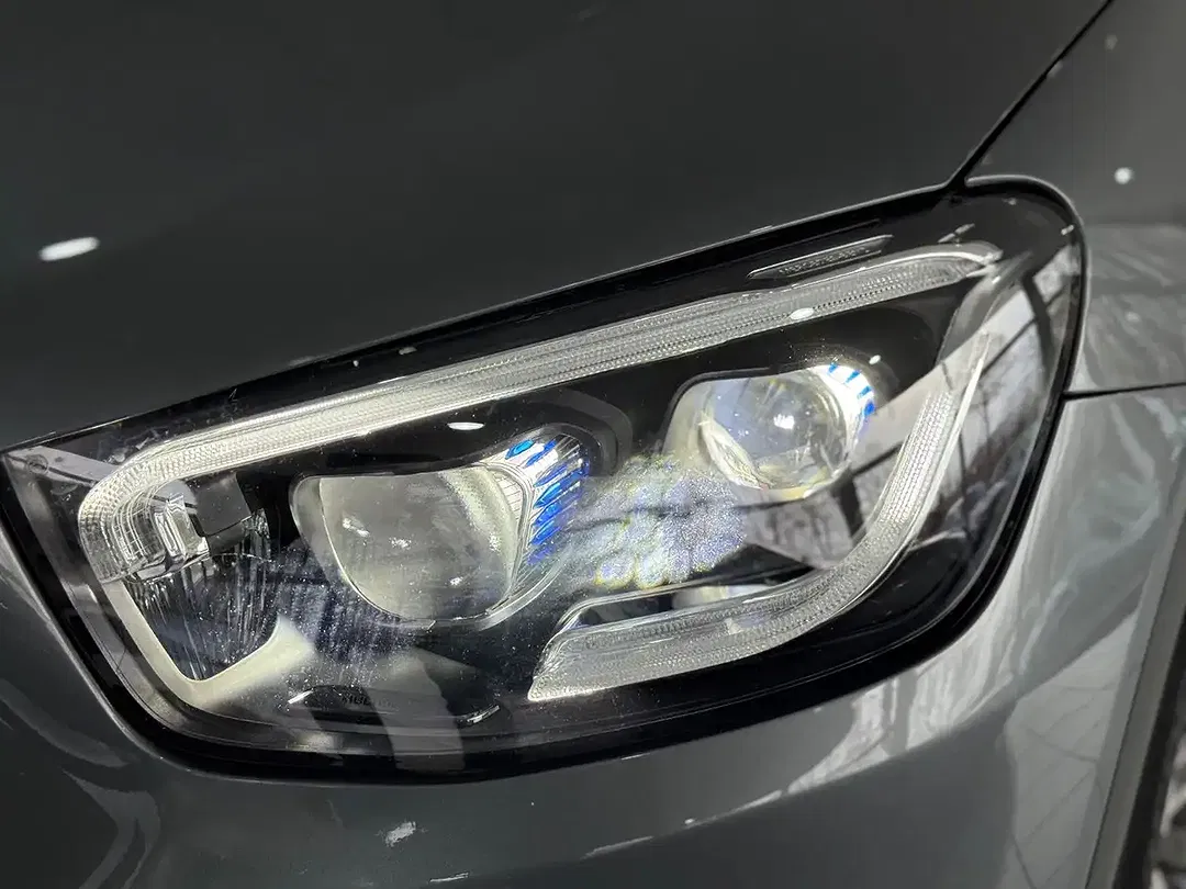 Mercedes-Benz GLC 300 4MATIC - Thumbnail 10