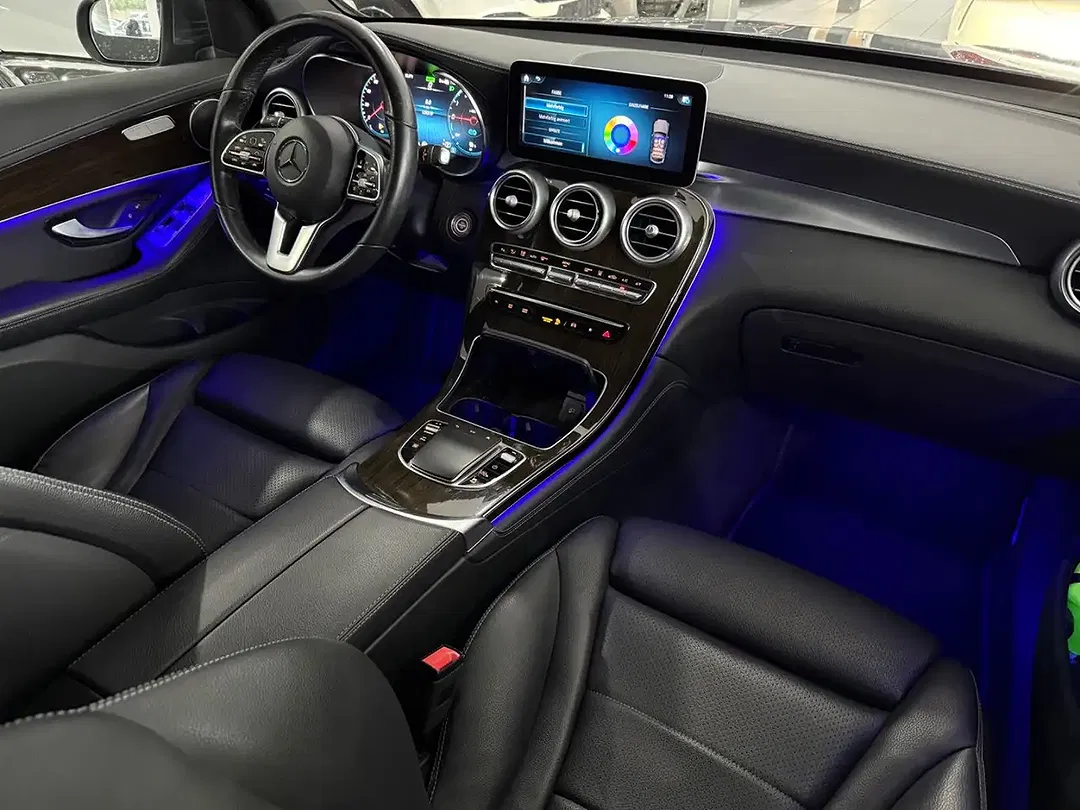 Mercedes-Benz GLC 300 4MATIC - Thumbnail 6