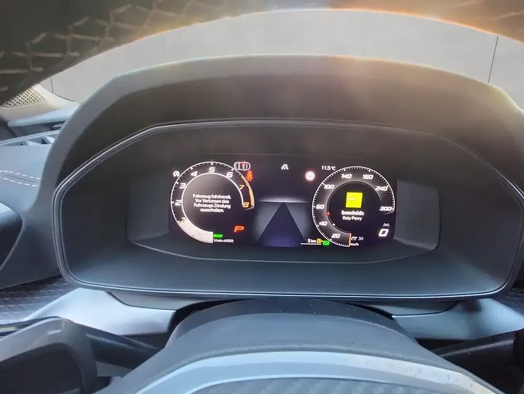 CUPRA Leon 1.5 eTSI DSG Matrix LED Sportstourer - Thumbnail 12