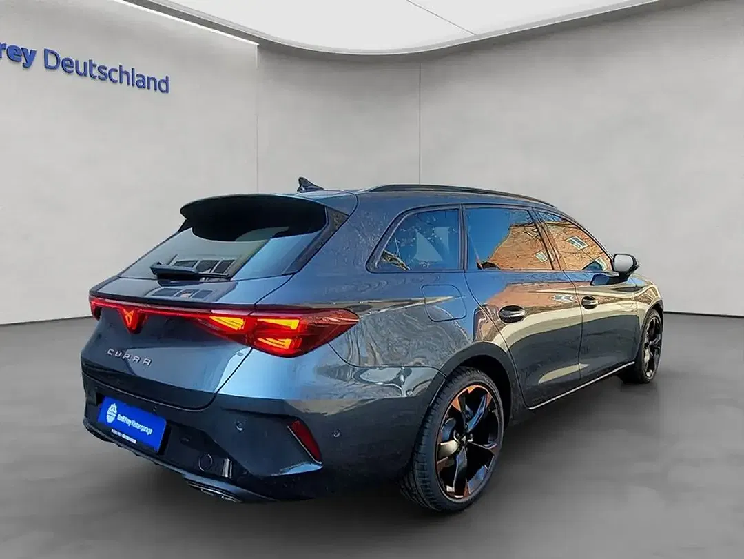CUPRA Leon 1.5 eTSI DSG Matrix LED Sportstourer - Thumbnail 6