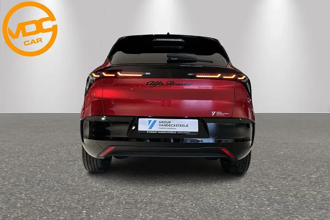 Alfa Romeo Junior Elettrica BEV - Thumbnail 7