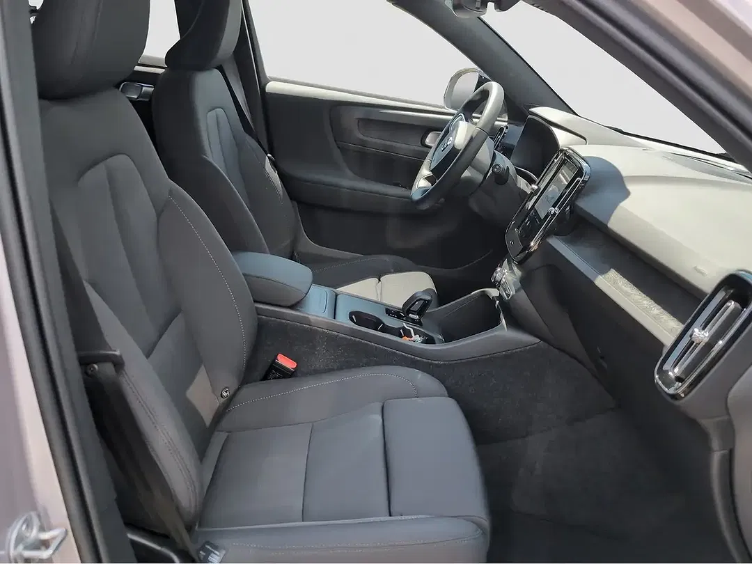Volvo EX40 Plus - Thumbnail 14