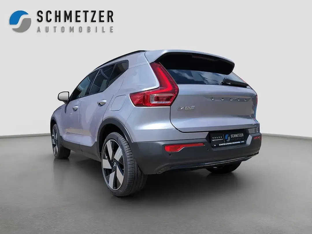 Volvo EX40 Plus - Thumbnail 3