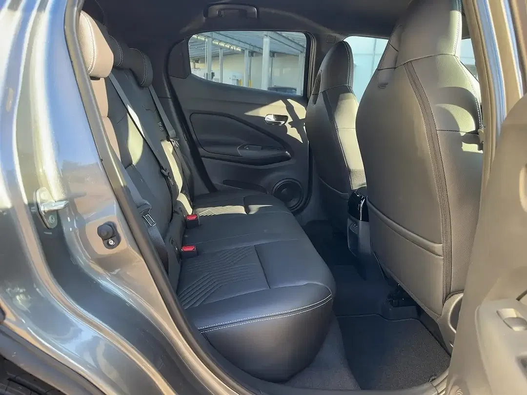 Nissan Juke 1.0 DIG-T AUT Tekna - Thumbnail 11