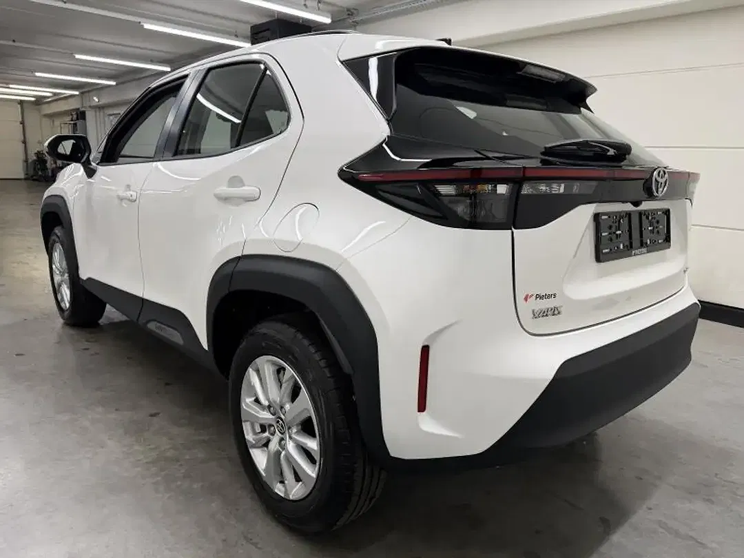 Toyota Yaris Cross - Thumbnail 3
