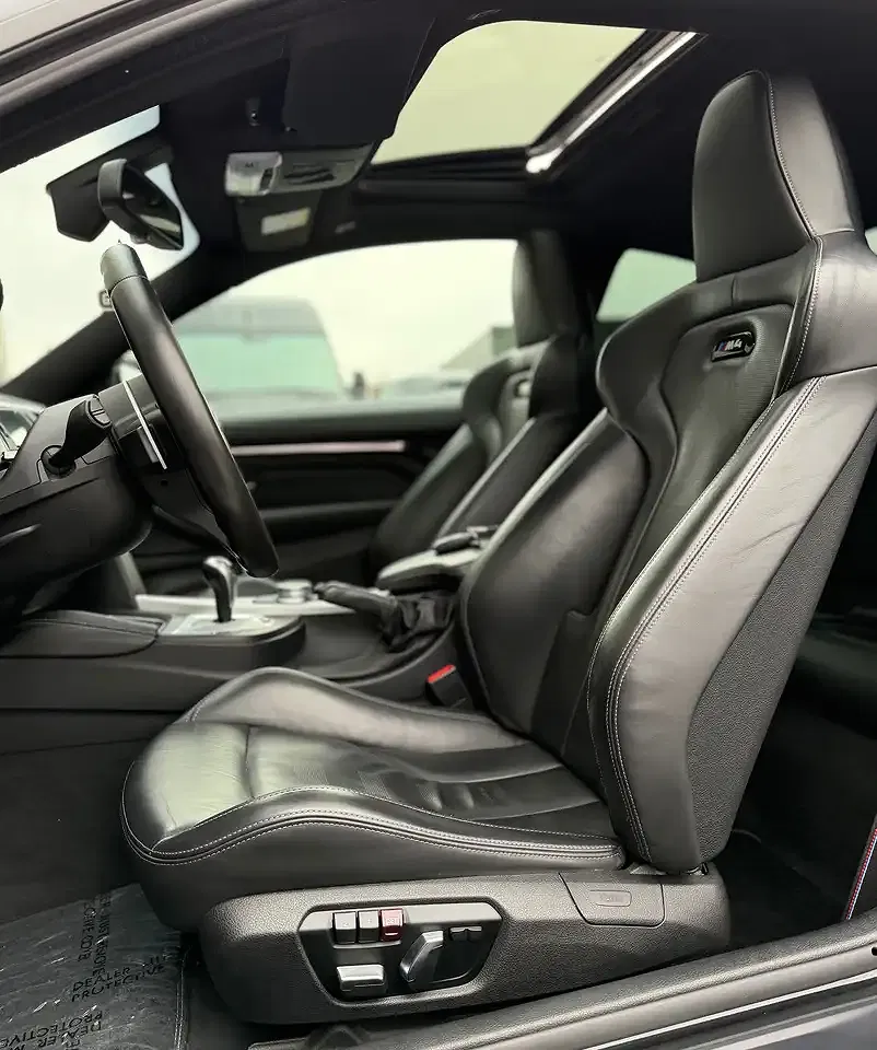 BMW M4 Competition - foto 15