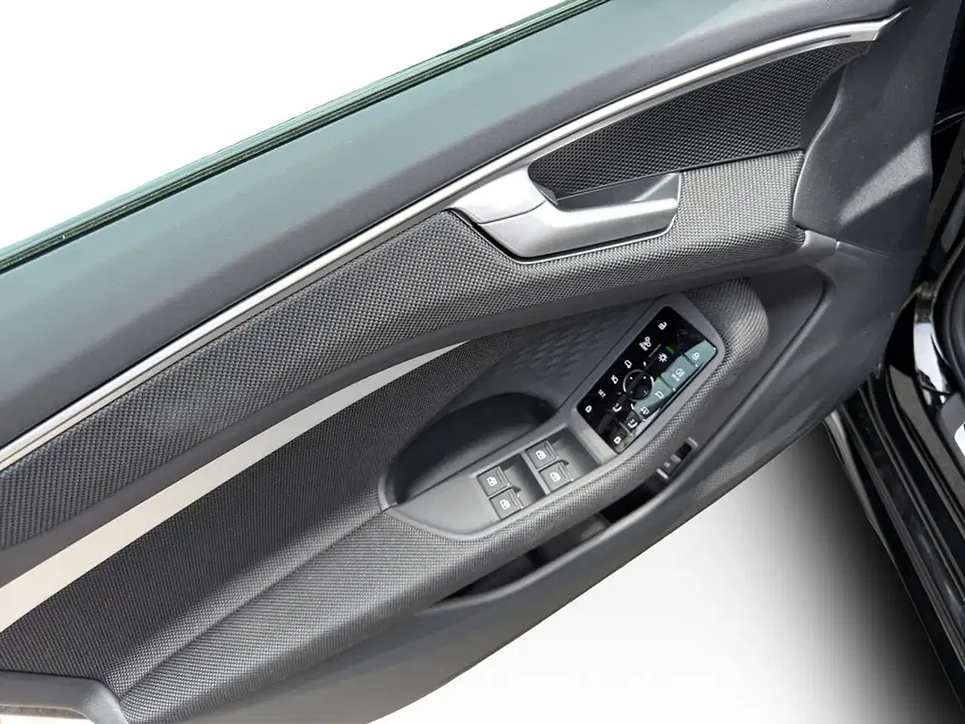 Audi A6 S tronic quattro Matrix LED Avant S line - Thumbnail 14