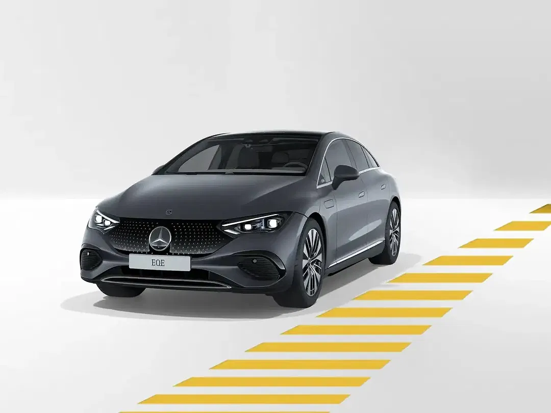 Mercedes-Benz EQE 350 MBUX - Thumbnail 2
