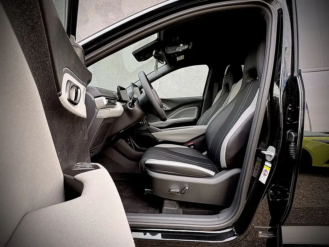 BYD Dolphin Surf 43 kWh Comfort - Thumbnail 12