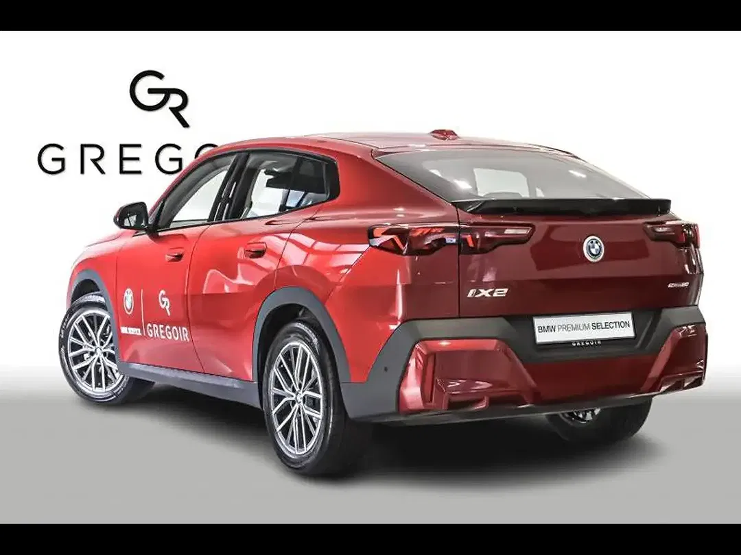 BMW iX2 eDrive - Thumbnail 3