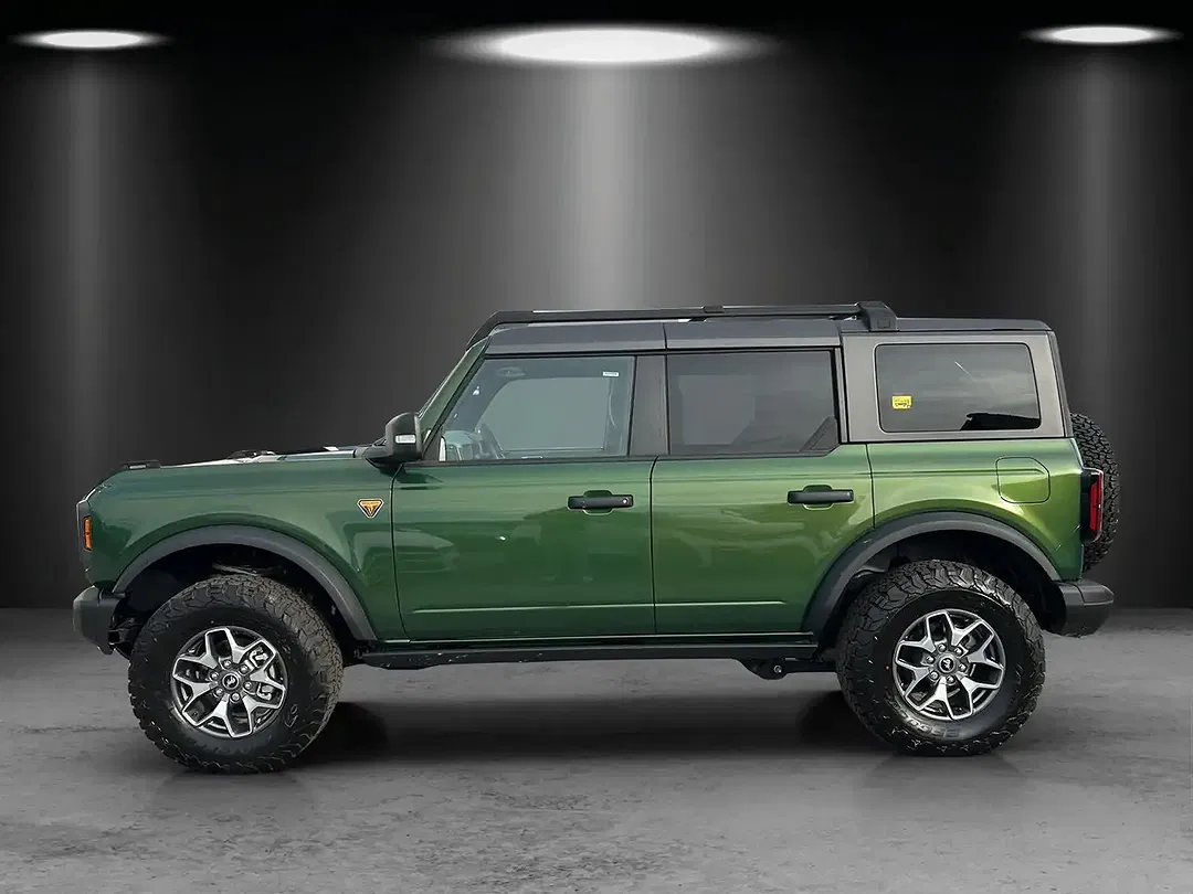 Ford Bronco 2.7 EcoBoost e-4WD - foto 2