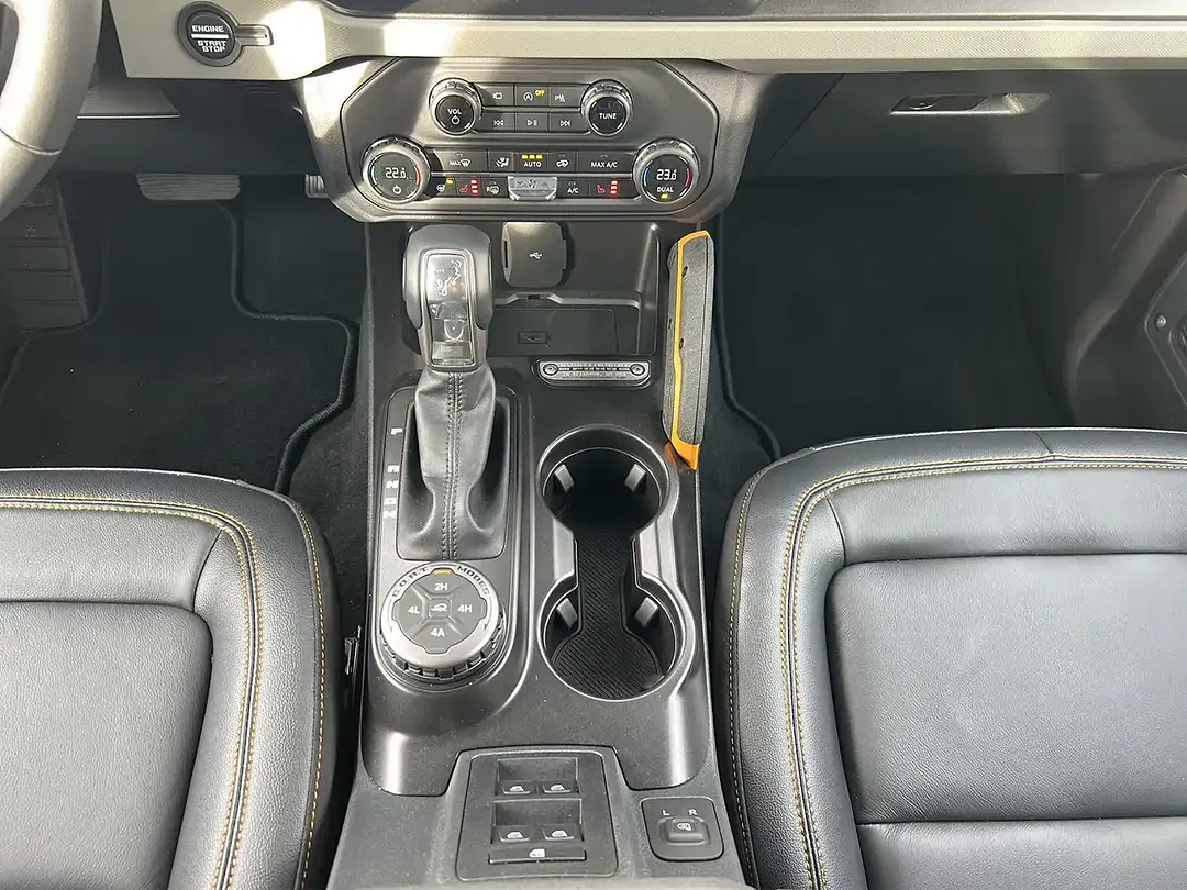 Ford Bronco 2.7 EcoBoost e-4WD - Thumbnail 9