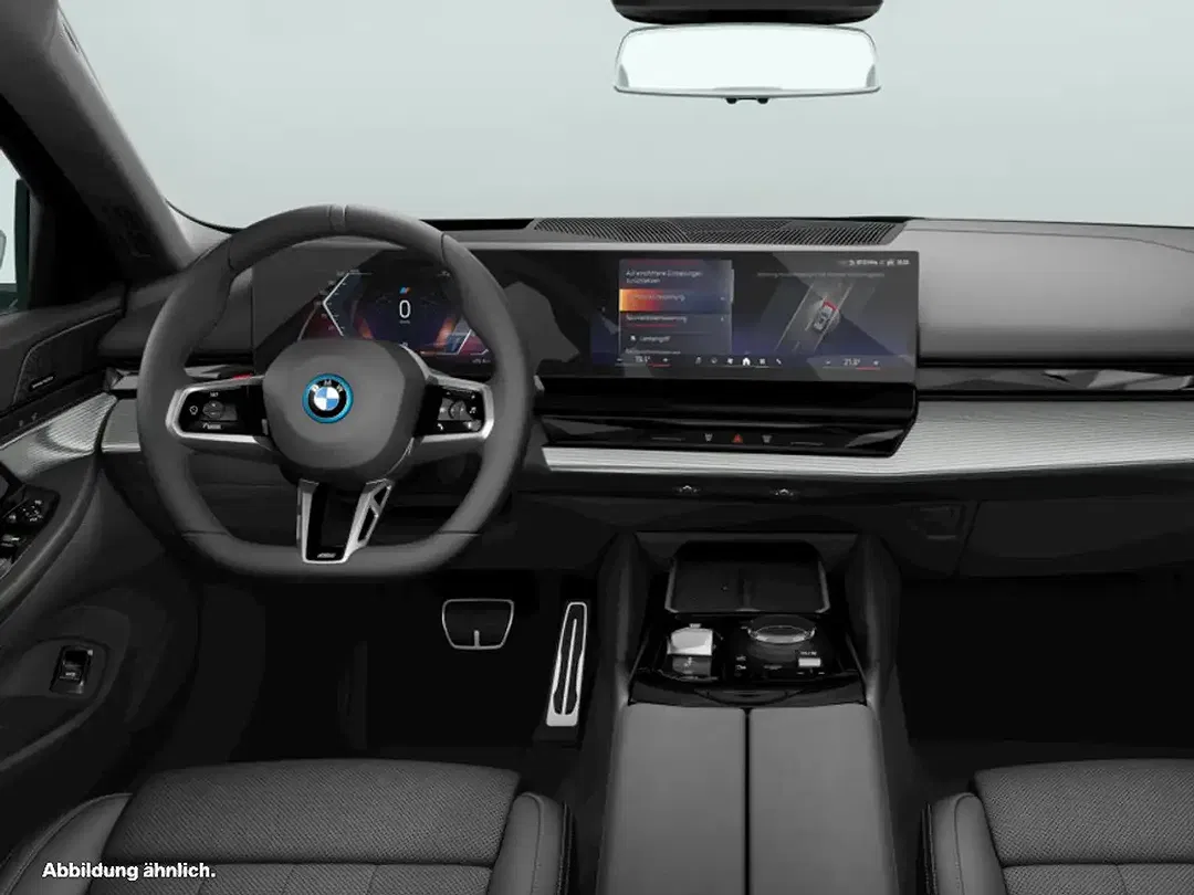 BMW i5 xDrive M Sport - Thumbnail 4