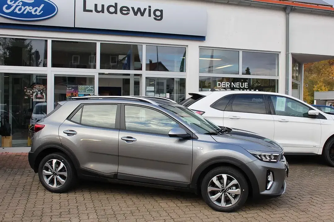 Kia Stonic AMT Spirit Comfort Plus - foto 2