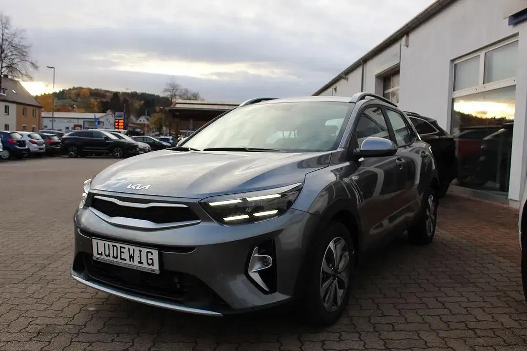 Kia Stonic AMT Spirit Comfort Plus - Thumbnail 5