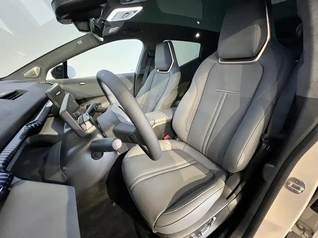 Zeekr X - Thumbnail 10