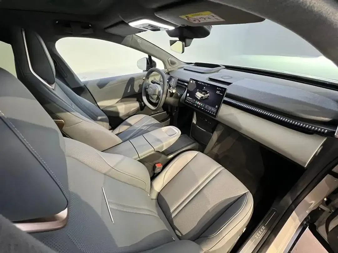 Zeekr X - Thumbnail 12