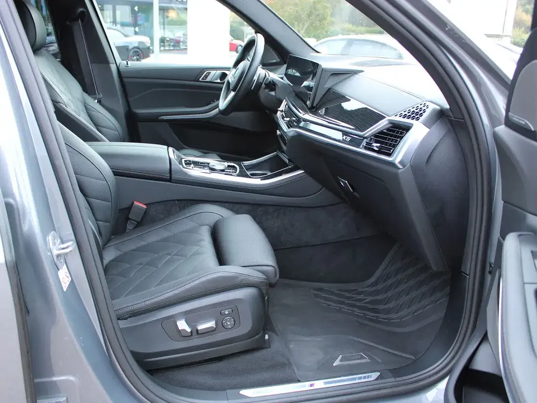 BMW X5 M Sport Pro - Thumbnail 9