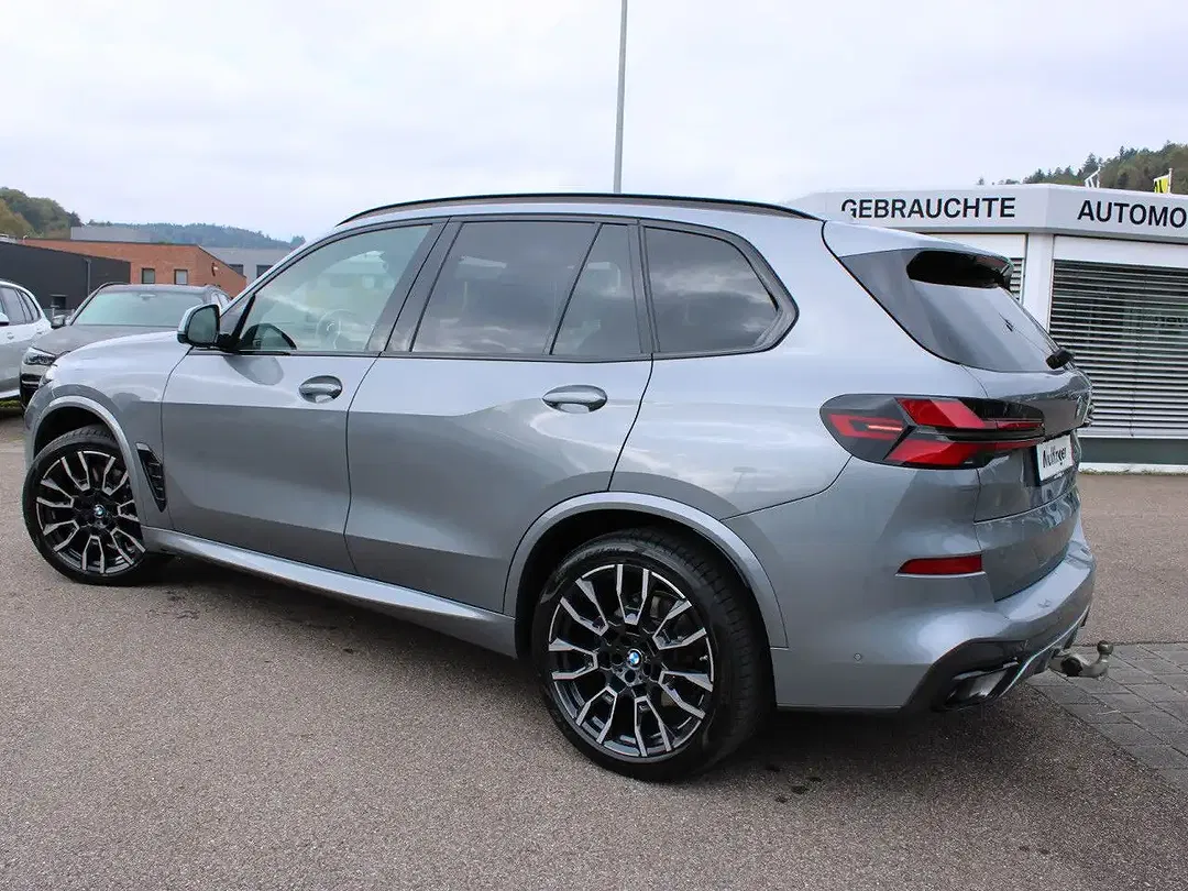 BMW X5 M Sport Pro - Thumbnail 6