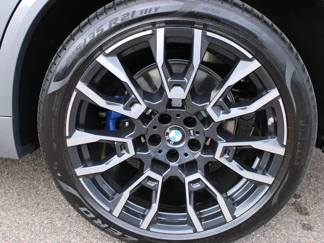 BMW X5 M Sport Pro - Thumbnail 7