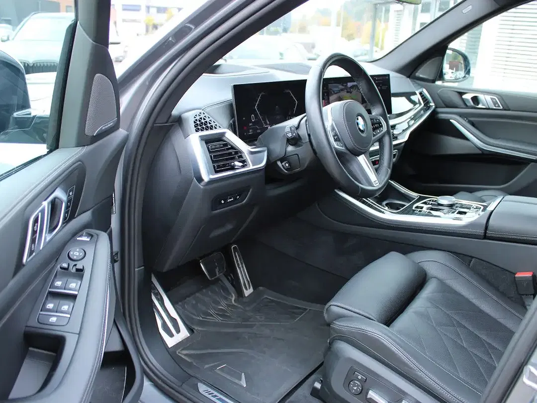 BMW X5 M Sport Pro - Thumbnail 8