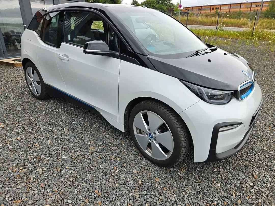BMW i3 - foto 1
